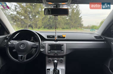 Універсал Volkswagen Passat 2012 в 