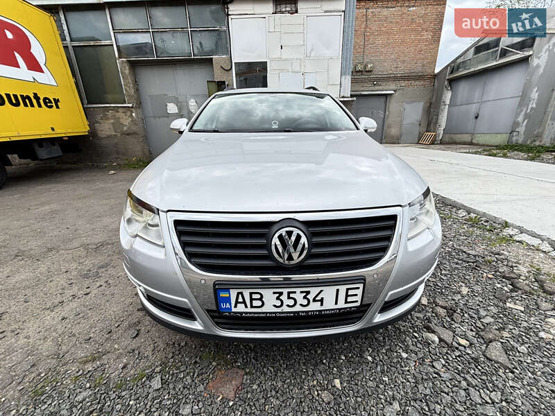 Універсал Volkswagen Passat 2010 в Вінниці