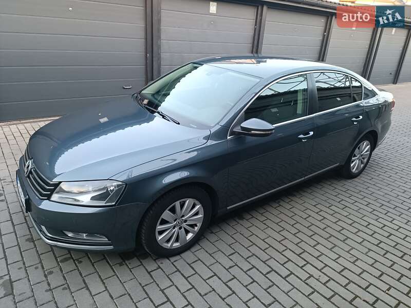 Volkswagen Passat 2013