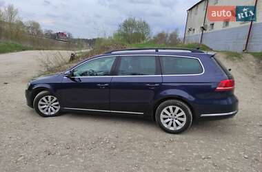 Універсал Volkswagen Passat 2011 в Тернополі