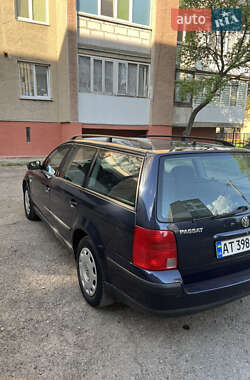 Універсал Volkswagen Passat 1998 в 