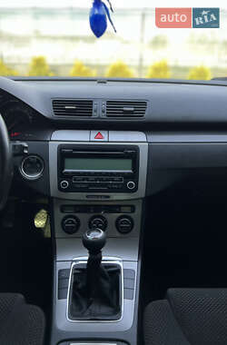 Седан Volkswagen Passat 2007 в 