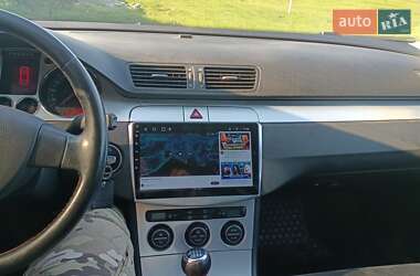 Седан Volkswagen Passat 2006 в 