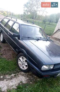 Универсал Volkswagen Passat 1987 в Надворной