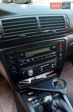 Универсал Volkswagen Passat 1997 в 