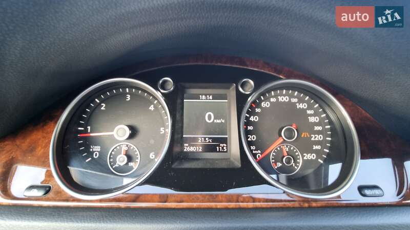 Універсал Volkswagen Passat 2011 в Києві