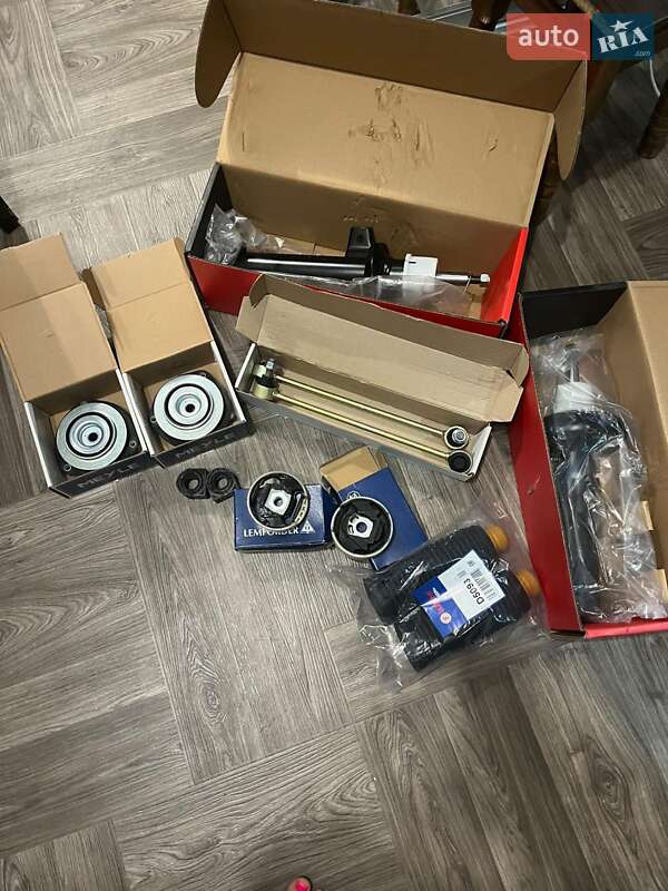 Седан Volkswagen Passat 2013 в Днепре