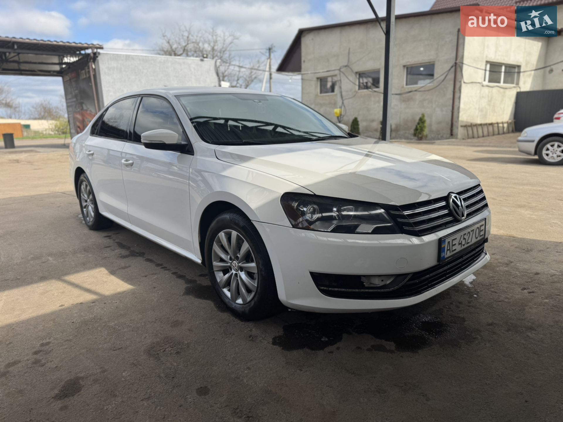 2013 Volkswagen Passat - мініатюра 2