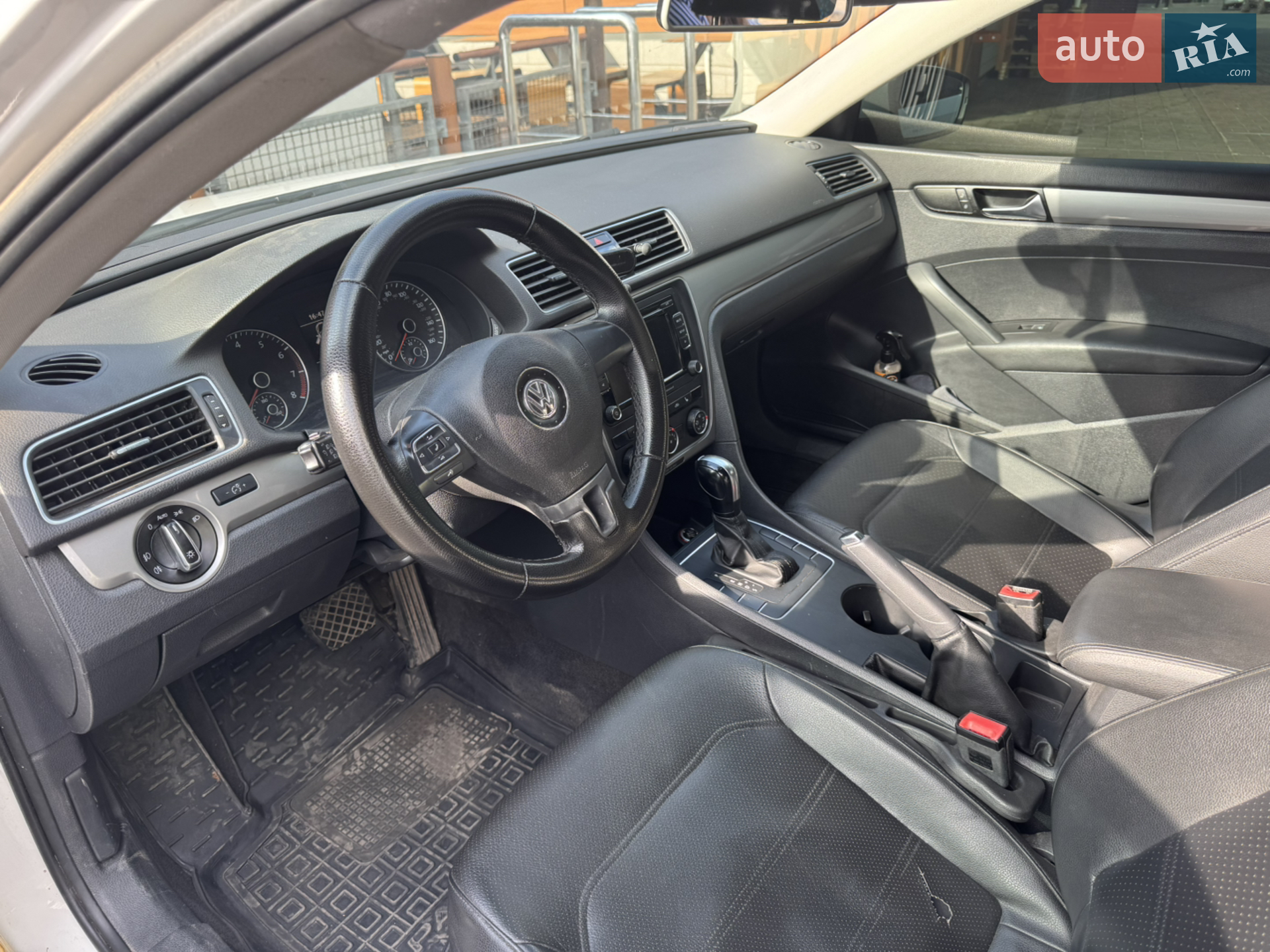 2013 Volkswagen Passat - мініатюра 9