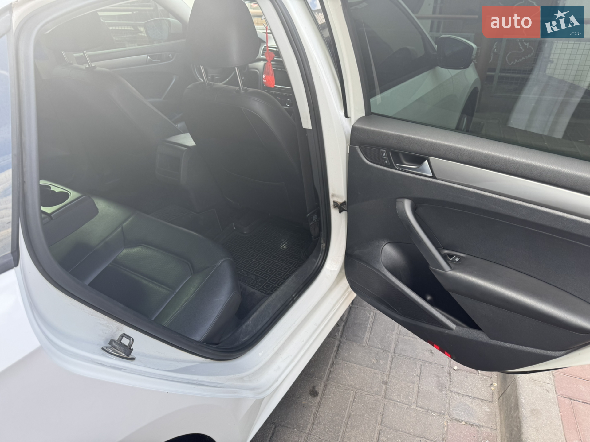 2013 Volkswagen Passat - мініатюра 14
