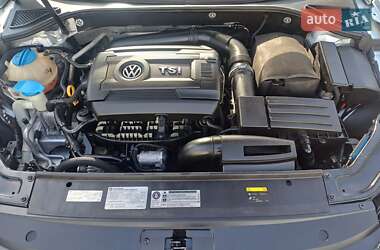 Седан Volkswagen Passat 2015 в 