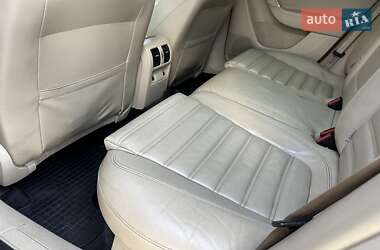 Універсал Volkswagen Passat 2011 в 