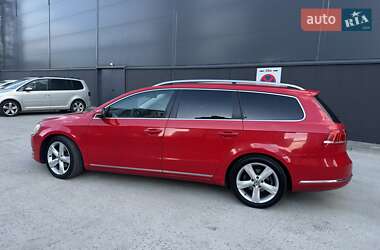 Універсал Volkswagen Passat 2011 в 