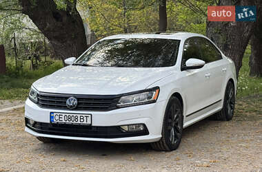 Седан Volkswagen Passat 2016 в Чернівцях