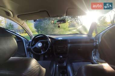 Седан Volkswagen Passat 2004 в 