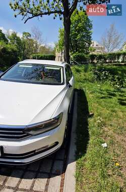 Універсал Volkswagen Passat 2016 в 
