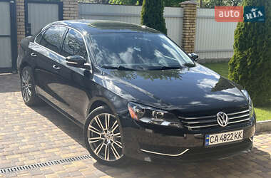 Седан Volkswagen Passat 2012 в Корсуне-Шевченковском