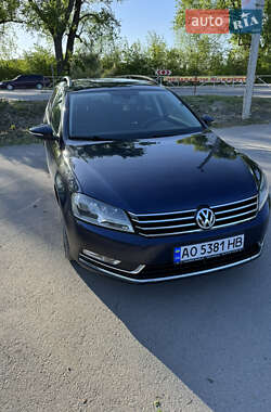 Универсал Volkswagen Passat 2011 в Каменец-Подольском
