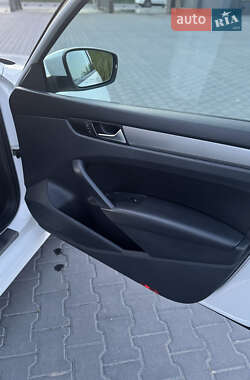 Седан Volkswagen Passat 2014 в 