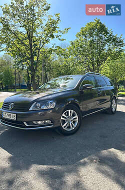 Универсал Volkswagen Passat 2011 в Калуше