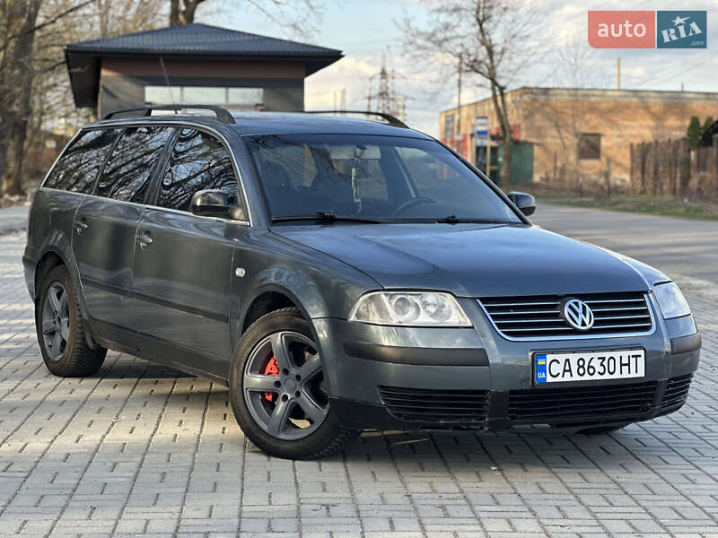 Універсал Volkswagen Passat 2002 в 