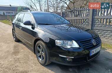 Универсал Volkswagen Passat 2010 в 