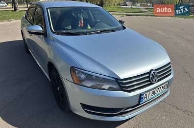 Седан Volkswagen Passat 2012 в Киеве