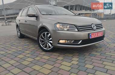 Універсал Volkswagen Passat 2012 в 