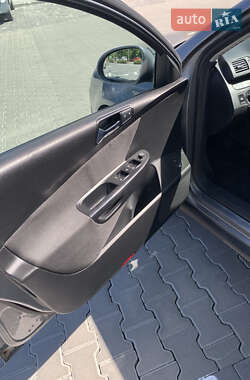 Универсал Volkswagen Passat 2007 в 