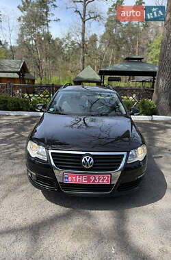 Універсал Volkswagen Passat 2008 в 