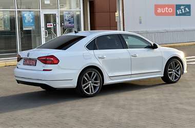 Седан Volkswagen Passat 2017 в 