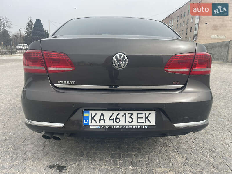 Седан Volkswagen Passat 2013 в Тернополе