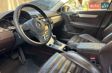 Седан Volkswagen Passat 2011 в Виннице