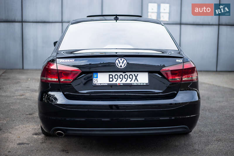 Седан Volkswagen Passat 2012 в Киеве