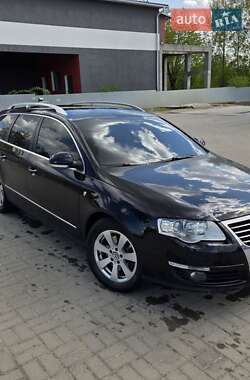 Універсал Volkswagen Passat 2007 в Чернівцях