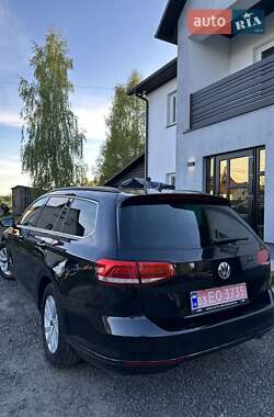Универсал Volkswagen Passat 2019 в 