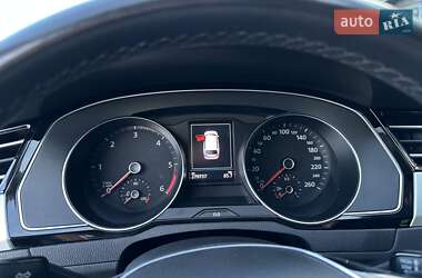 Универсал Volkswagen Passat 2019 в 