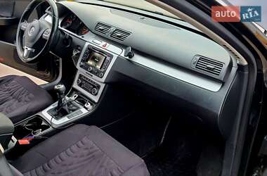 Универсал Volkswagen Passat 2009 в 