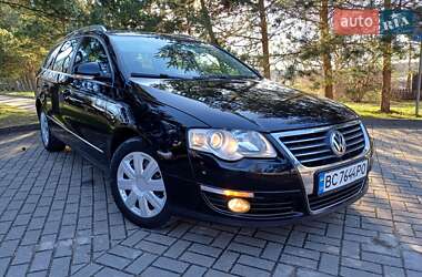 Універсал Volkswagen Passat 2008 в 