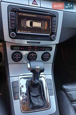 Універсал Volkswagen Passat 2008 в 