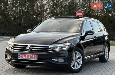 Универсал Volkswagen Passat 2021 в Львове
