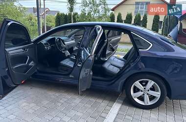 Седан Volkswagen Passat 2013 в 