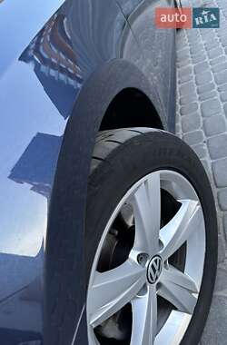 Седан Volkswagen Passat 2013 в 