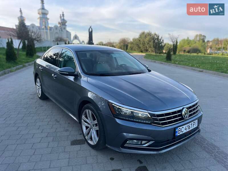 Седан Volkswagen Passat 2017 в Львові