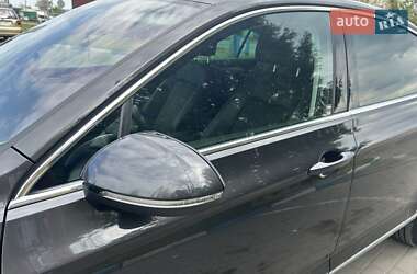 Седан Volkswagen Passat 2022 в 