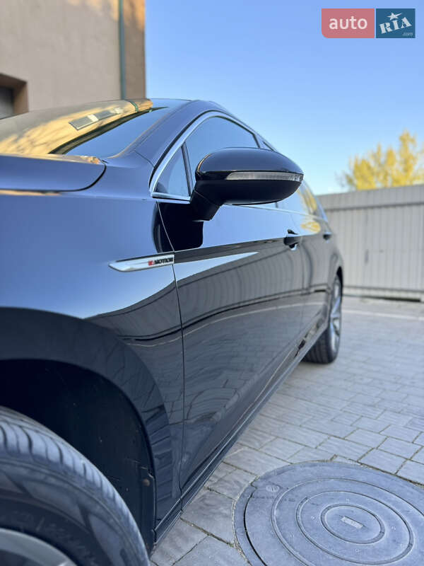 Универсал Volkswagen Passat 2018 в Тернополе