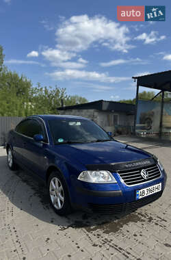 Седан Volkswagen Passat 2003 в Тульчине