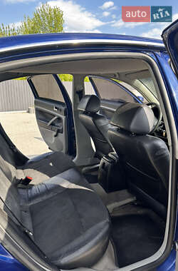Седан Volkswagen Passat 2003 в 