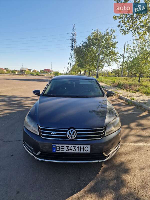 Volkswagen Passat 2012
