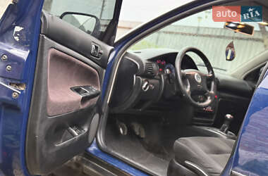 Універсал Volkswagen Passat 2001 в 